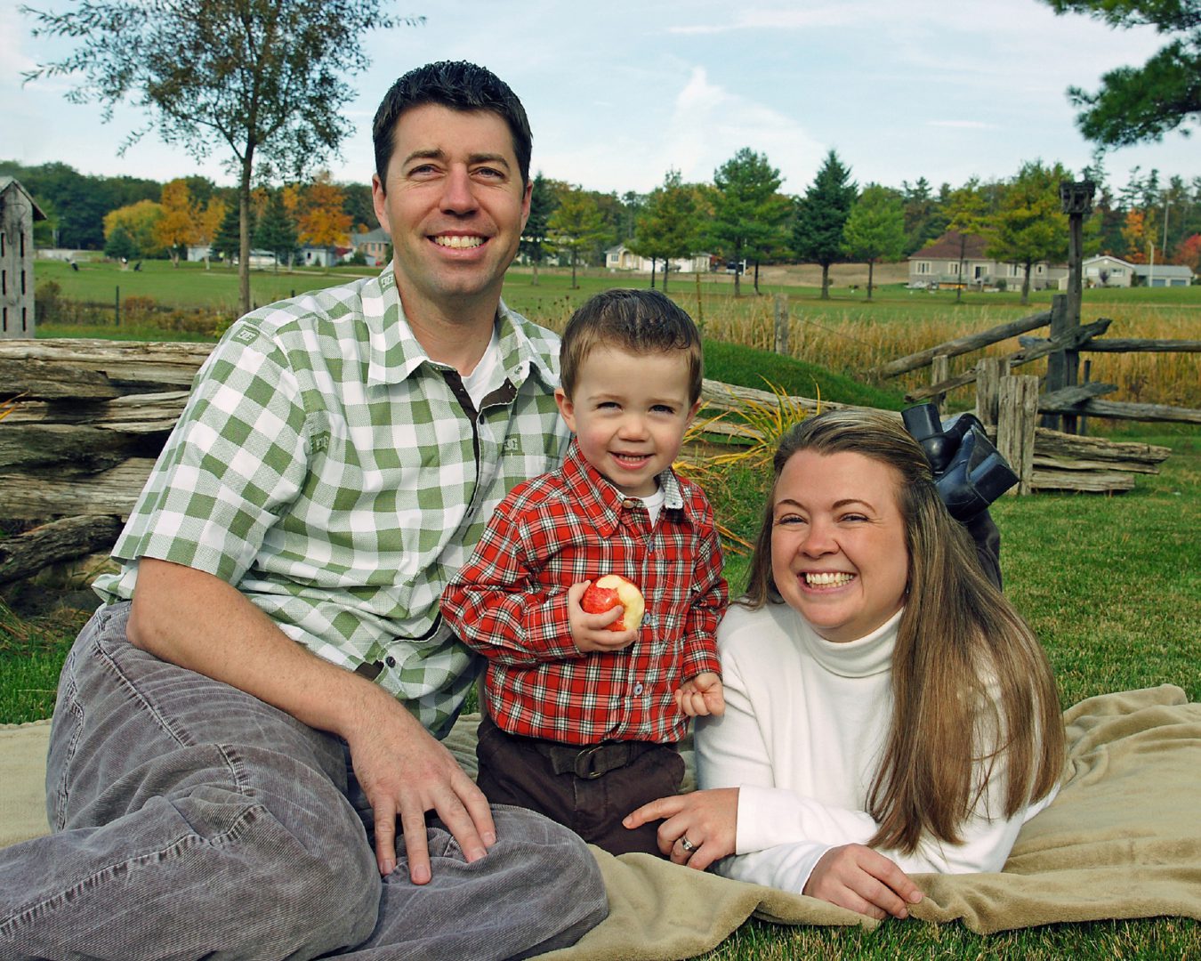 Couple with their child.