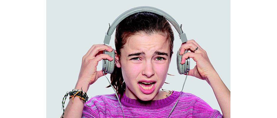 Earbud levels 2023